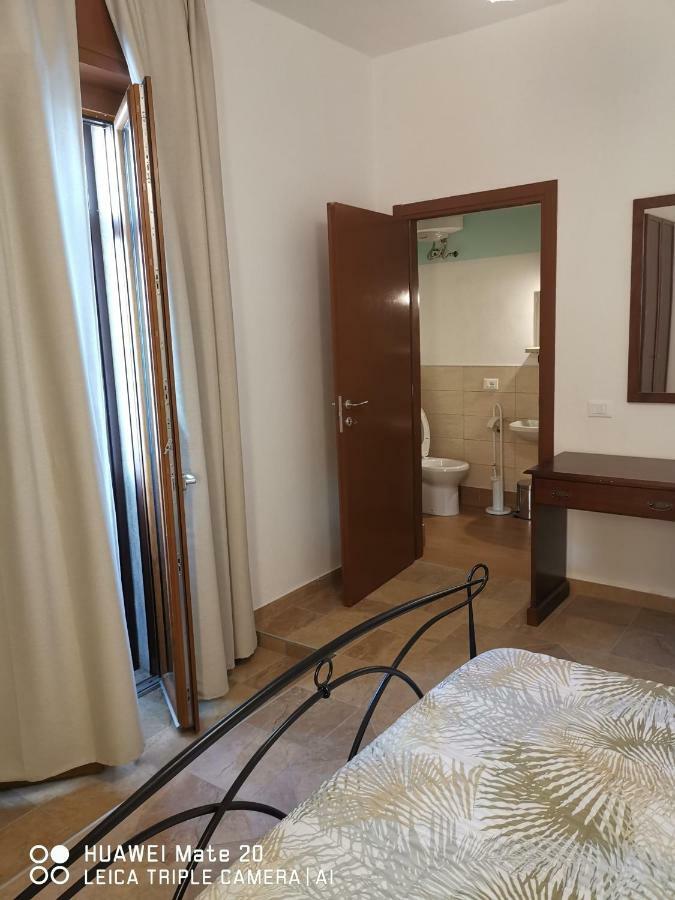 Hotel-Locanda Zanzarina D'Oro Nel Parco Oglio Sud Calvatone ภายนอก รูปภาพ